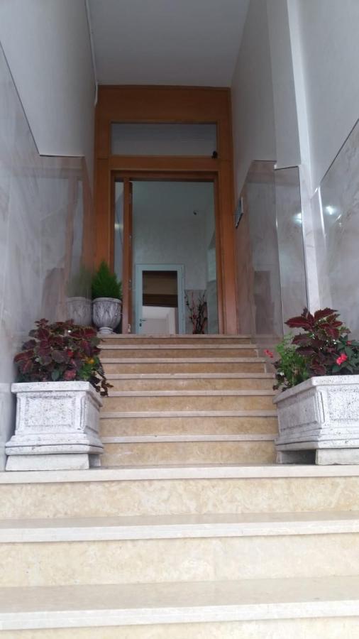Appartement A Tanger Deux Chambres Zewnętrze zdjęcie